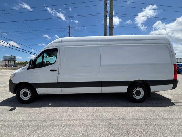 2019 Freightliner Sprinter Extended