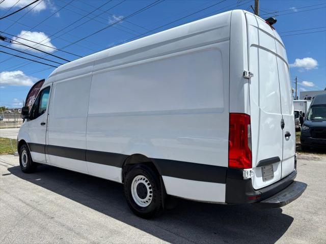 2019 Freightliner Sprinter Extended
