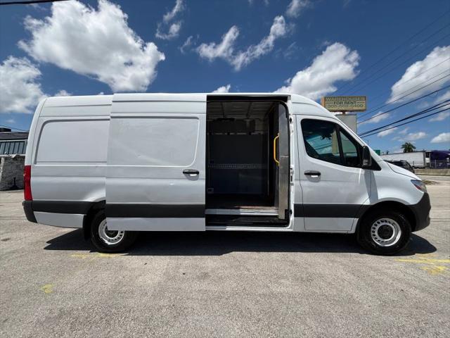 2019 Freightliner Sprinter Extended
