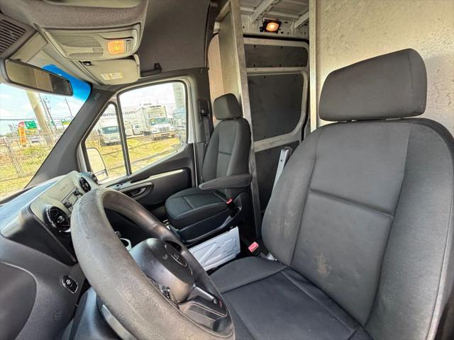 2019 Freightliner Sprinter Extended