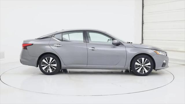2021 Nissan Altima SL FWD