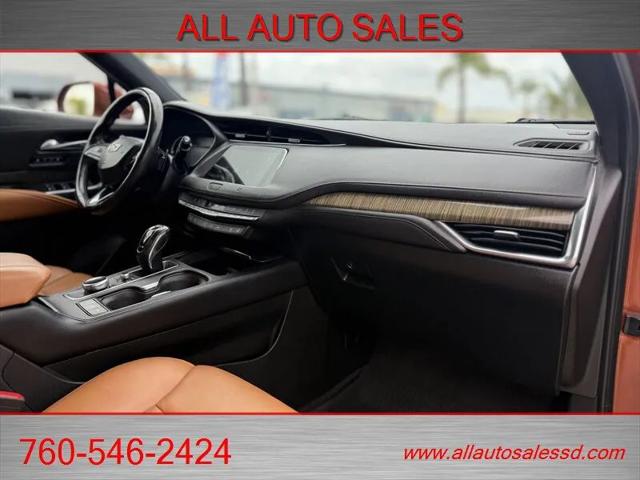 2019 Cadillac XT4 Premium Luxury