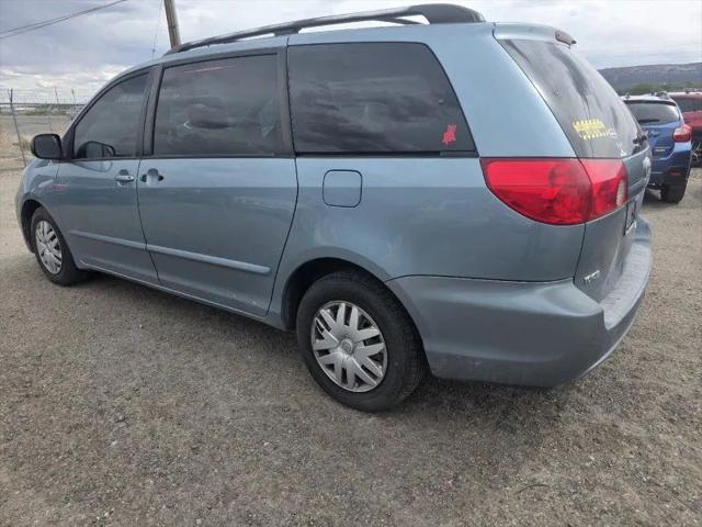 2008 Toyota Sienna LE
