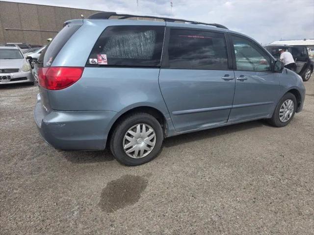 2008 Toyota Sienna LE