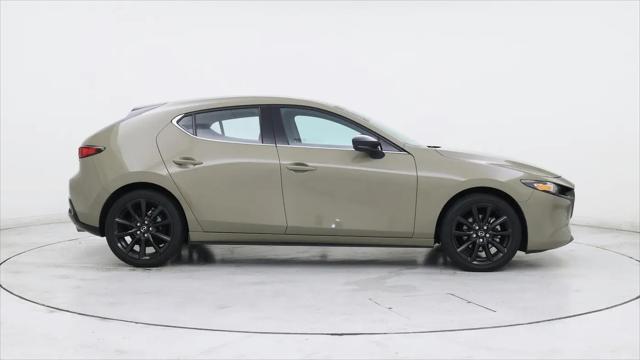 2024 Mazda Mazda3 2.5 Carbon Turbo