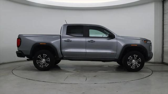 2024 GMC Canyon 4WD AT4