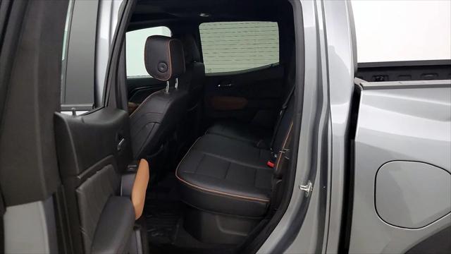 2024 GMC Canyon 4WD AT4