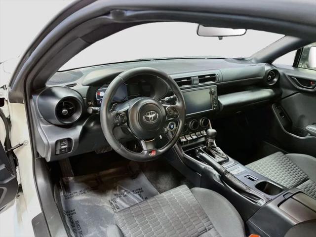 2025 Toyota GR86 Base