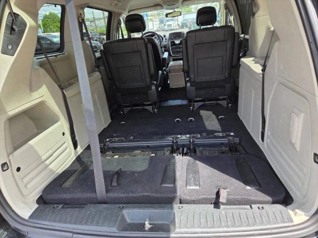 2014 Chrysler Town & Country Touring