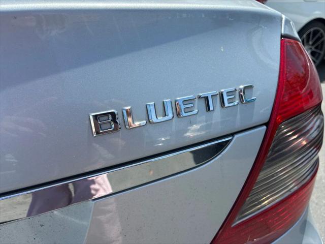 2007 Mercedes-Benz E 320 BLUETEC E 320 BLUETEC