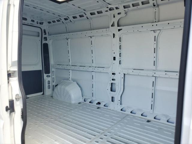 2026 Ram ProMaster 2500 Cargo Van Tradesman High Roof 159" WB w/Pass Seat
