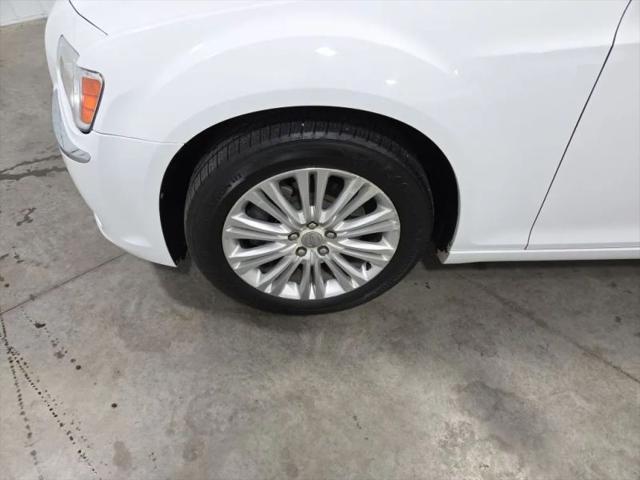 2013 Chrysler 300 AWD