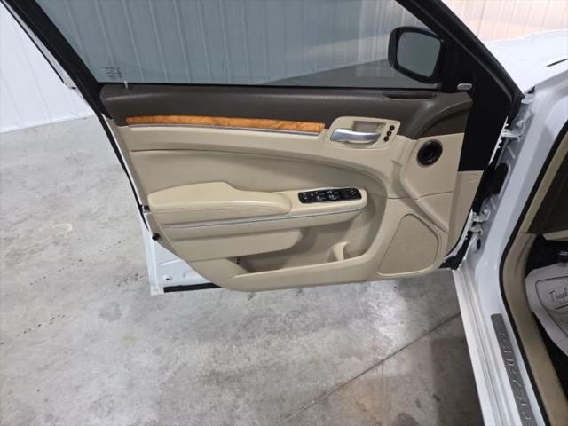 2013 Chrysler 300 AWD