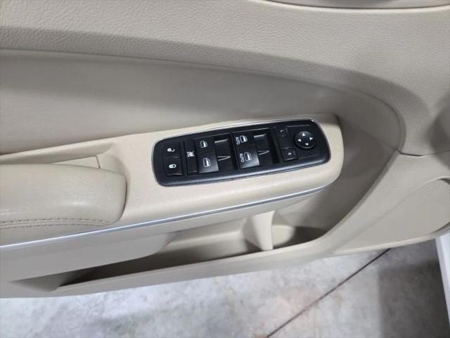 2013 Chrysler 300 AWD