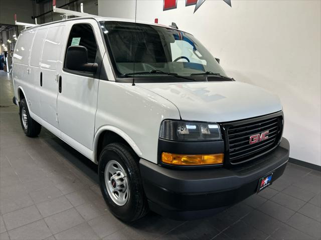 2023 GMC Savana Cargo RWD 2500 Regular Wheelbase Work Van