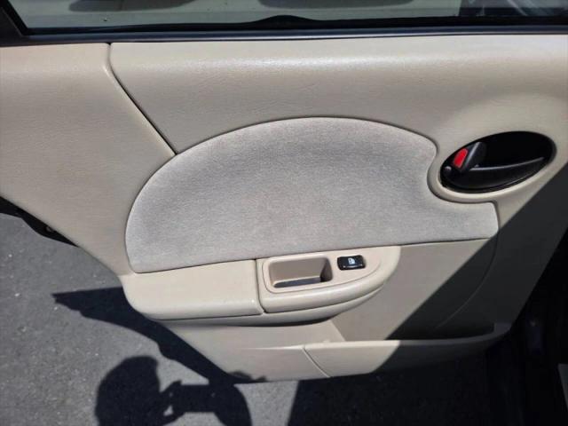 2007 Saturn Ion 3