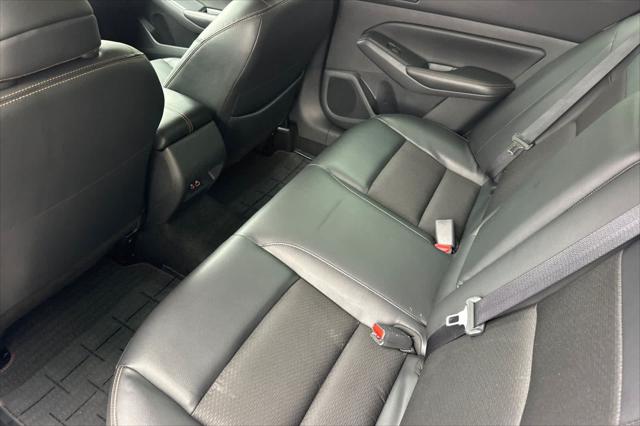 2022 Nissan Altima SR VC-Turbo FWD