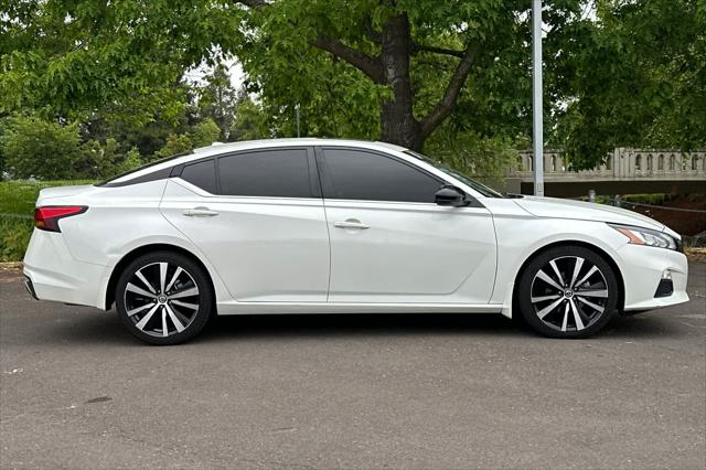 2022 Nissan Altima SR VC-Turbo FWD