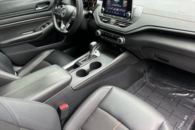 2022 Nissan Altima SR VC-Turbo FWD
