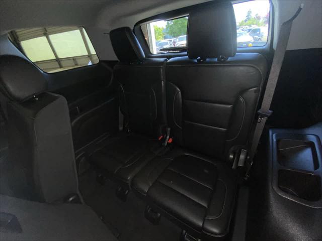 2023 GMC Acadia AWD SLT