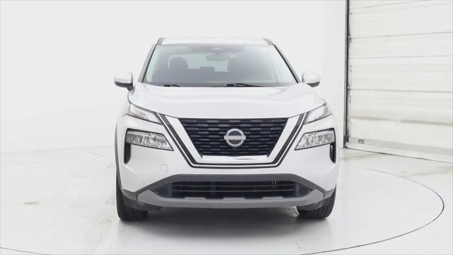 2022 Nissan Rogue SV FWD