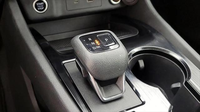 2022 Nissan Rogue SV FWD