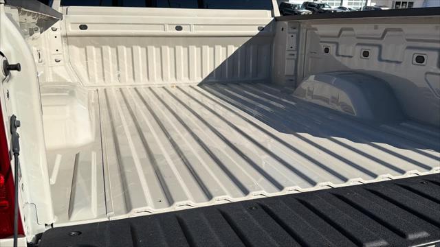 2026 Chevrolet Silverado 2500HD Crew Cab, Standard Bed, WT, 4WD