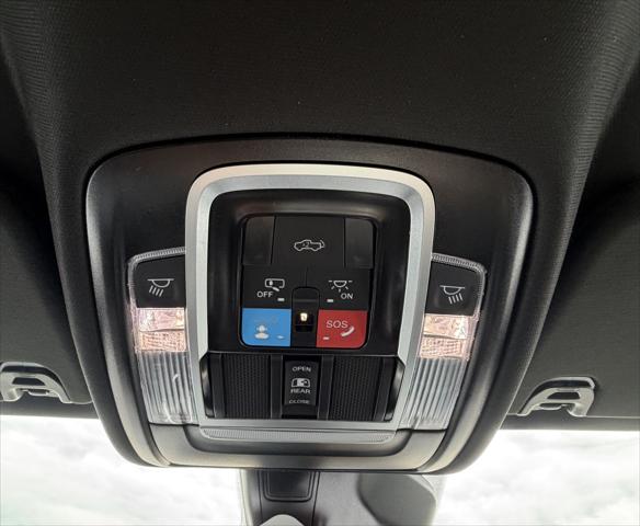 2026 Ram 1500 Laramie Crew Cab 4x4 57 Box