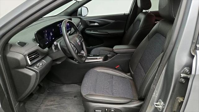 2024 Buick NV Preferred FWD