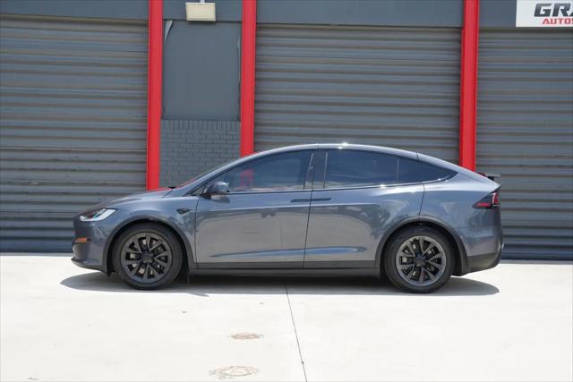2023 Tesla Model X Standard Range