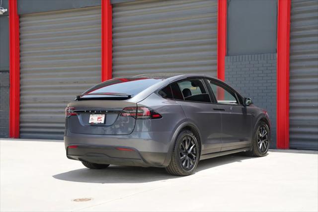 2023 Tesla Model X Standard Range