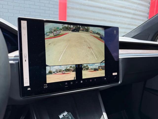 2023 Tesla Model X Standard Range