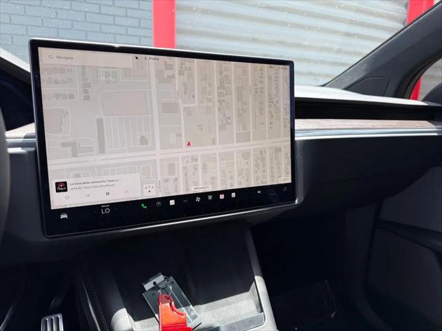 2023 Tesla Model X Standard Range