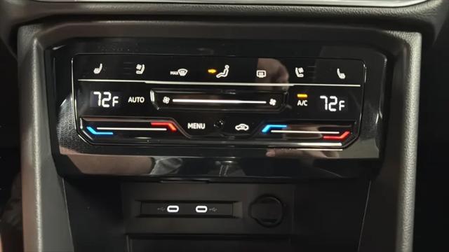 2025 Volkswagen Taos 1.5T SEL