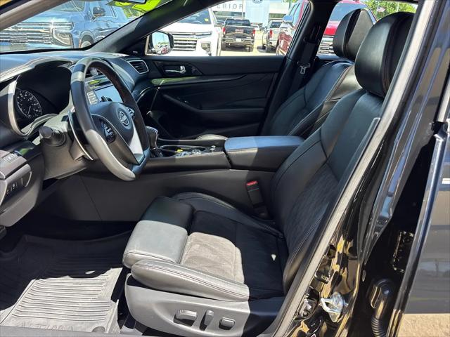 2023 Nissan Maxima SR Xtronic CVT
