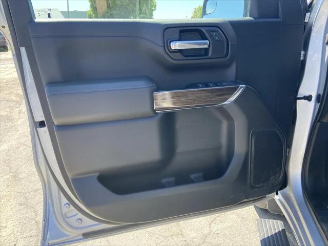 2022 Chevrolet Silverado 1500 4WD Crew Cab Short Bed LT with 2FL