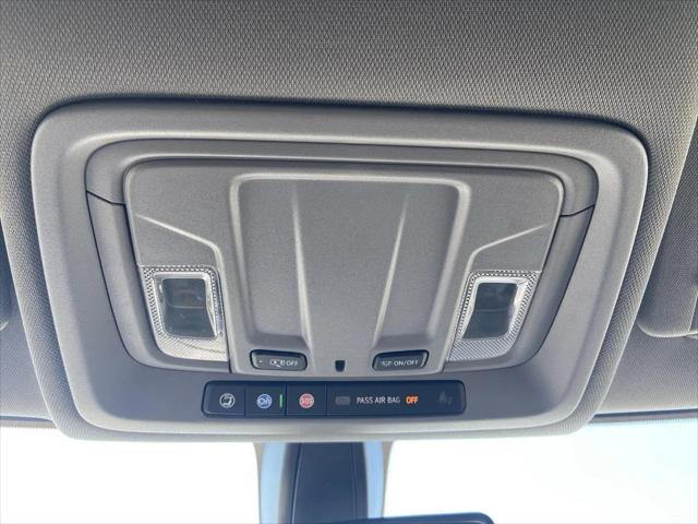 2022 Chevrolet Silverado 1500 4WD Crew Cab Short Bed LT with 2FL