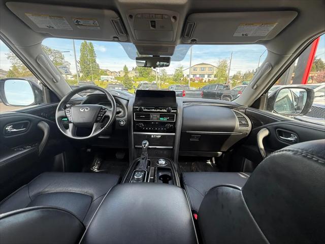 2024 INFINITI QX80 LUXE AWD