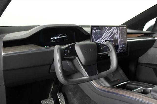 2023 Tesla Model X Standard Range