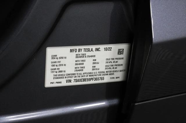 2023 Tesla Model X Standard Range