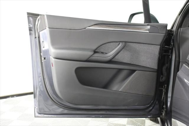 2023 Tesla Model X Standard Range
