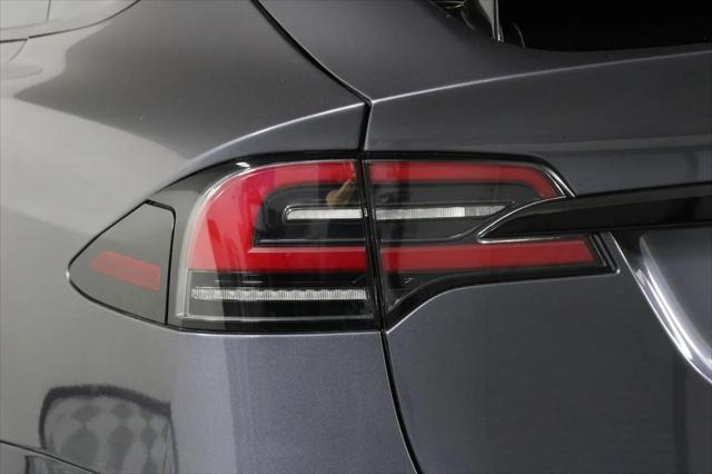 2023 Tesla Model X Standard Range