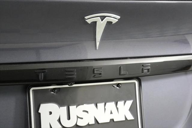 2023 Tesla Model X Standard Range