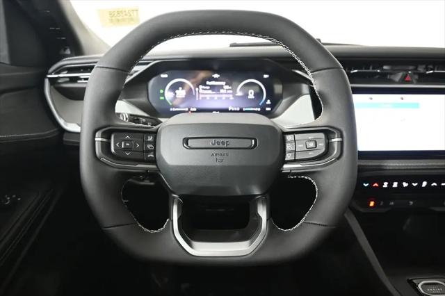 2026 Jeep Cherokee Laredo 4x4