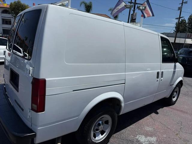 2002 Chevrolet Astro Base