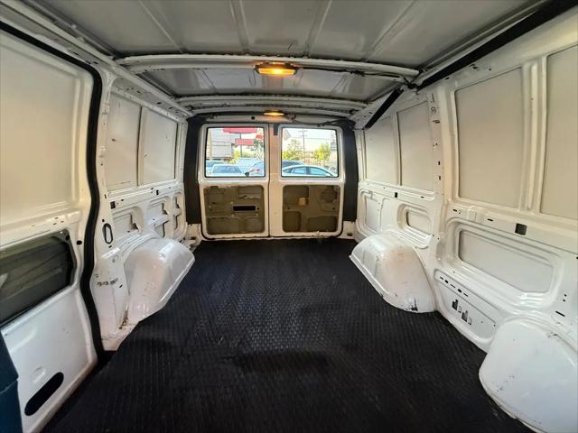 2002 Chevrolet Astro Base