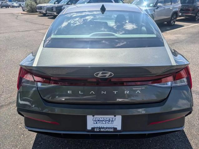 2026 Hyundai Elantra SE