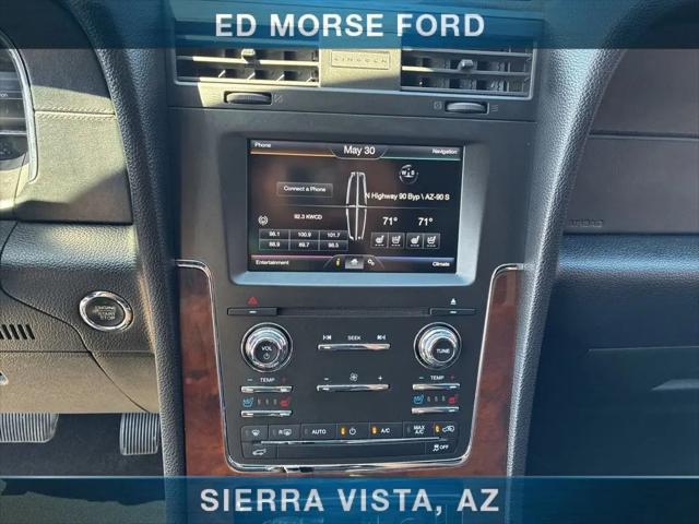 2015 Lincoln Navigator Standard
