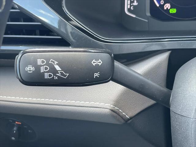 2023 Volkswagen Taos 1.5T SEL
