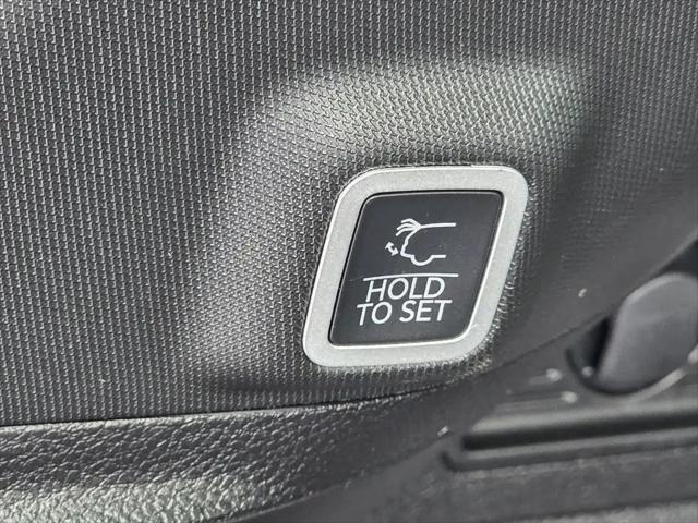 2026 Jeep Grand Cherokee Altitude 4x2